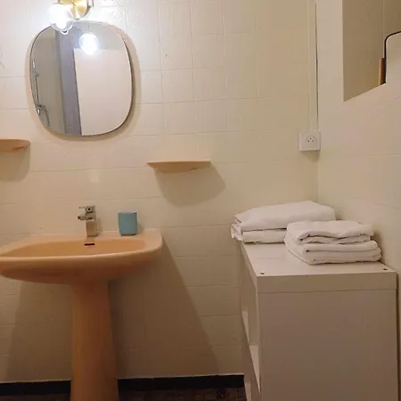 La Du Soleil ゲストハウス 3*