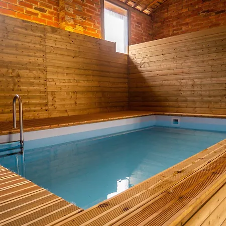 La Du Soleil ゲストハウス 3*